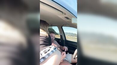 Mini Gabys transando no carro - Screenshot 2