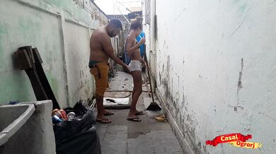 I fucked my stepdaughter for R$200, I came in her mouth