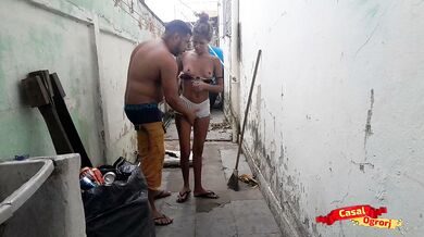 I fucked my stepdaughter for R$200, I came in her mouth