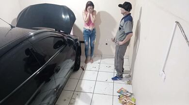 I went to the mechanic he got a hard cock and fucked me!