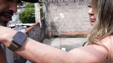 The delicious CLEO CADILLAC debuting in style on CANAL DO TIGRÃO!