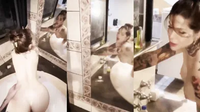 Maru karv fodendo na hidromassagem