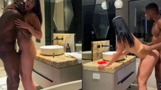 Meganrogerson princesa morena gemendo alto negão foda