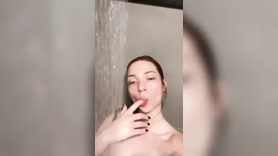 Professora Cibelly Ferreira banho sensual vazado