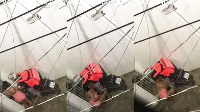 Vazou Travestir Pagando Boquete Para Motoboy