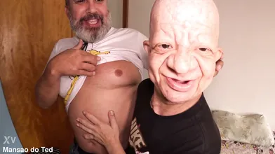 Isa Moura meets Bruno Diferente at Ted's Mansion